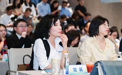 合乐hl8环保装董事长常英受邀出席人才会客厅活动，共话“双碳”与绿色发展
